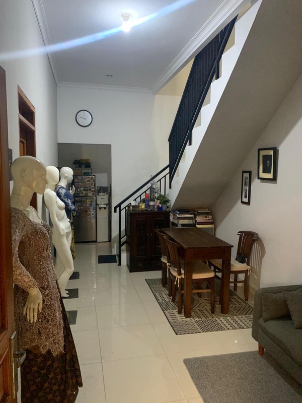 Rumah 2 Lantai Siap Huni dengan Hunian Nyaman dan Asri @Jagakarsa