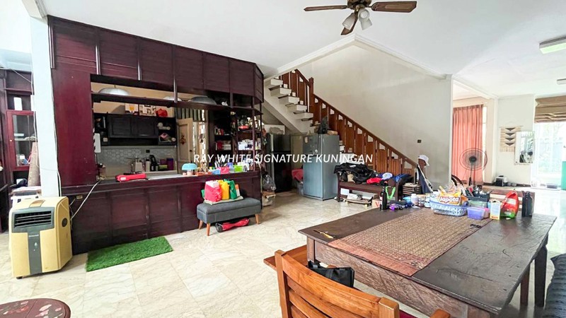 Rumah Mewah Lokasi Premium di Kencana Indah, Pondok Indah