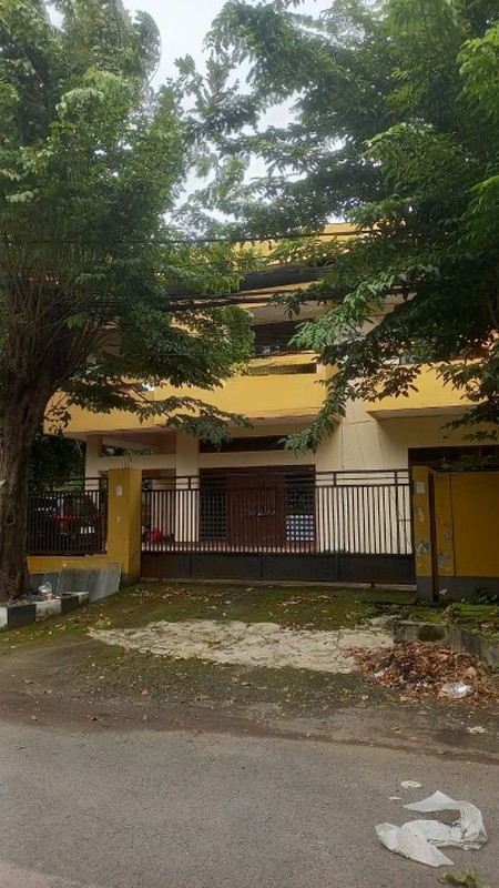 Disewakan Rumah ex Kantor Pusat Kota, Jln Ketampon - Citandui,Surabaya
