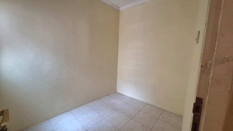 Rumah 2 Lantai Disewakan di Tebet Barat - 3+1 KT, Lingkungan Tenang & Strategis