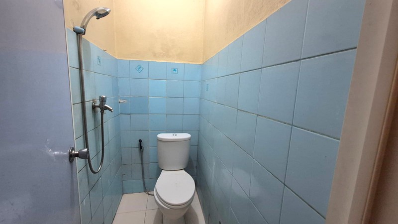 Rumah 2 Lantai Disewakan di Tebet Barat - 3+1 KT, Lingkungan Tenang & Strategis