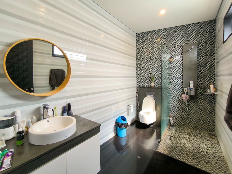 Private Family Home Bintaro Sektor 5 dengan Private Pool