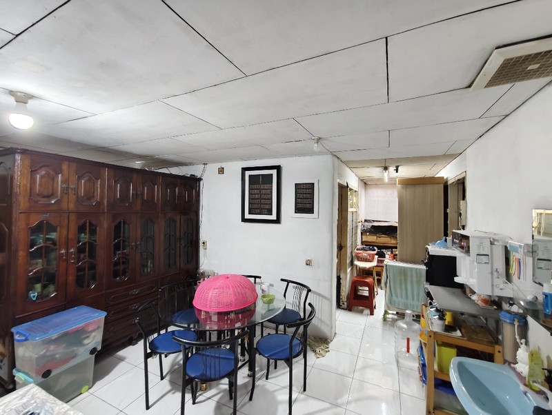 Rumah Tua di Pademangan Jakarta Utara Dijual Cepat