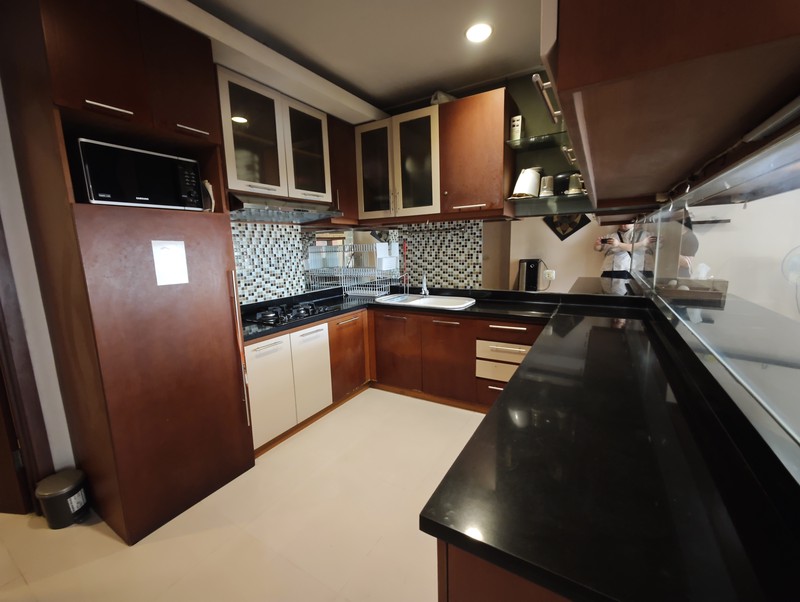 Paladian Park tower B 3 bedroom view pool Luas 157m2