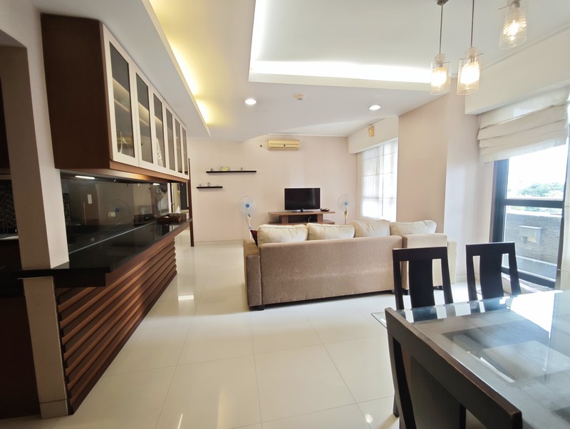 Paladian Park tower B 3 bedroom view pool Luas 157m2