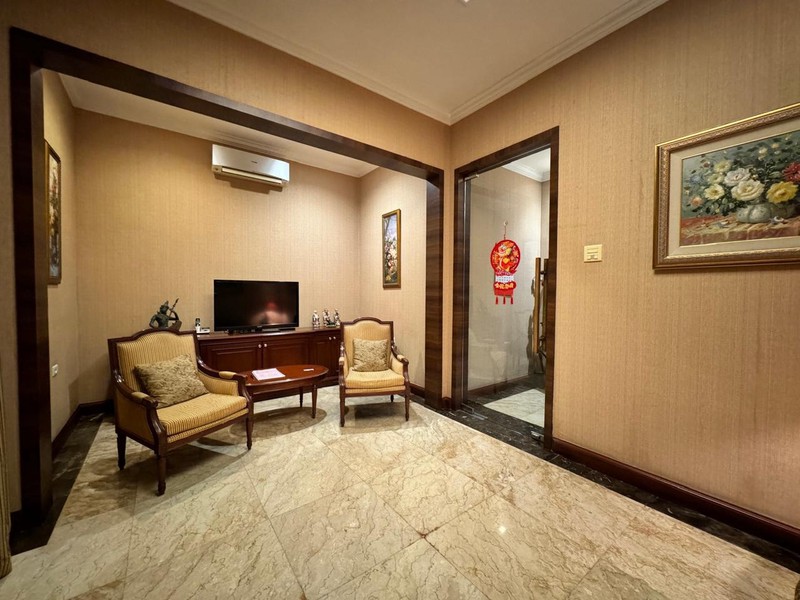 Rumah Janur Elok, Kelapa Gading