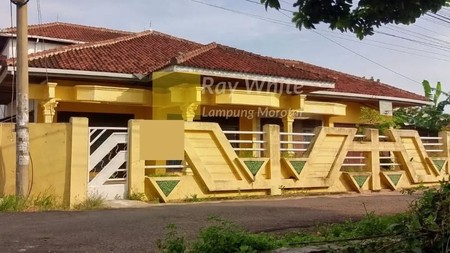 Rumah Besar Luas 487 di Tanjung Karang Tinur