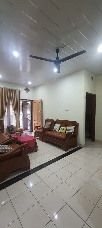 Rumah Ideal Untuk Keluarga di Villa Nusa Indah 3