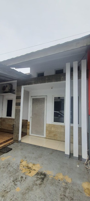 Rumah di Town House APAD Residence