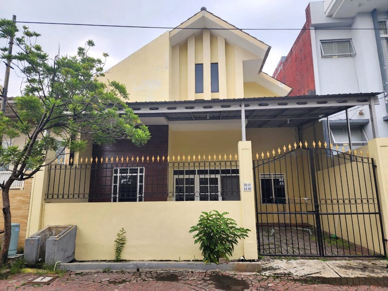 DISEWAKAN RUMAH NIRWANA EXECUTIVE BLOK AA WONOREJO PERMAI