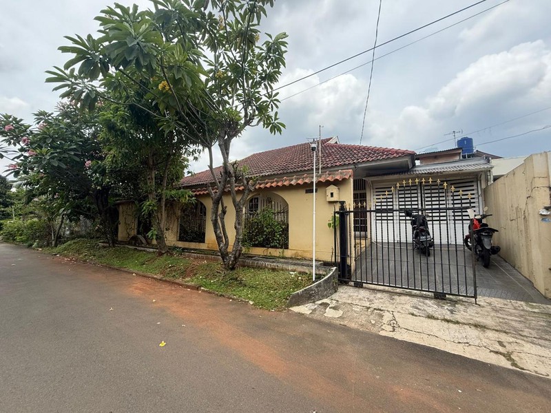 Rumah Bagus di Camar Bintaro Jaya 3