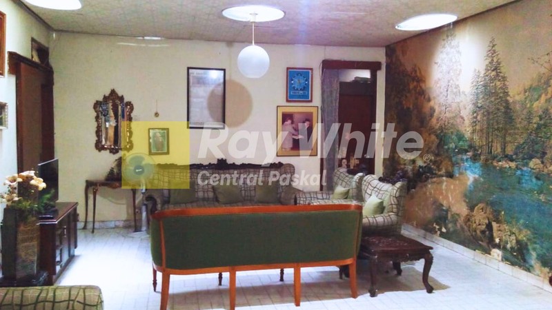 Rumah Asri Nyaman di Sidomukti Bandung