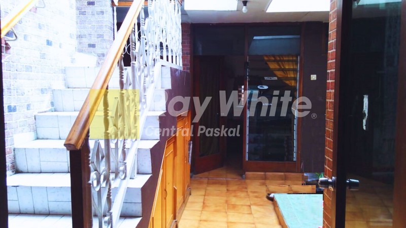 Rumah Asri Nyaman di Sidomukti Bandung