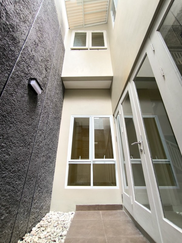 Rumah Bagus,dalam cluster di Mahagoni Park Garha Raya