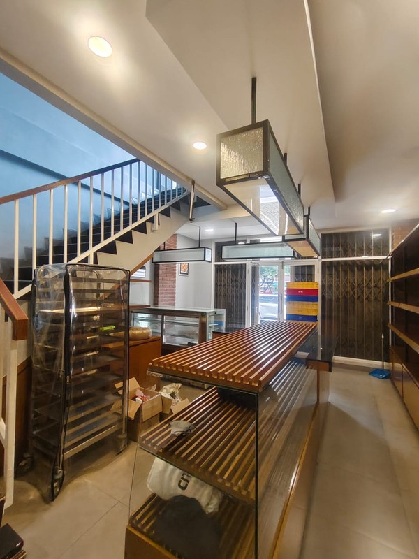 Ruko Siap Pakai di Ruko Emerald  Tangerang selatan