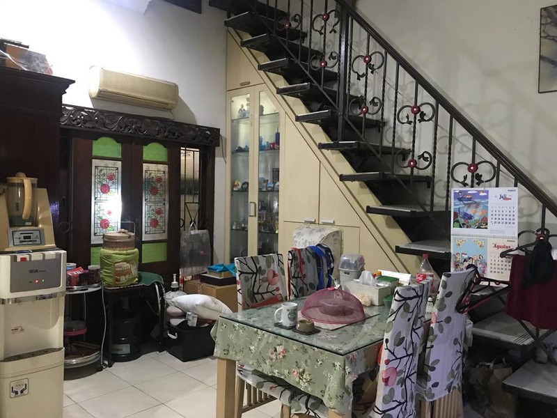 Rumah Akses Jalan 3 Mobil di Tebet Dalam Jakarta Selatan