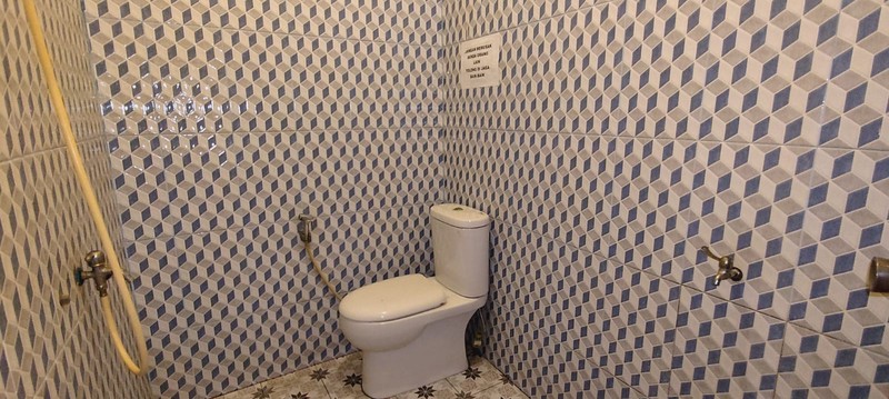 Rumah cocok untuk tempat tinggal ataupun kantor di daerah Tebet Jakarta Selatan