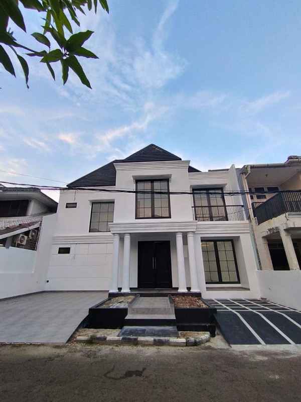 Rumah Brand New, Cantik, Siap Huni di Bintaro Sektor 9