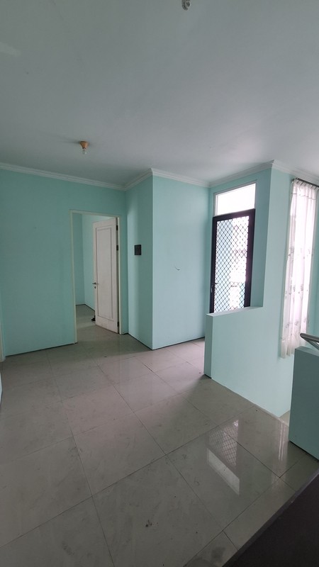 MURAH Disewakan Rumah Royal Residence Buckingham - Wiyung Surabaya Dekat Citraland, Pakuwon Mall, Dian Istana, Wisata Bukit Mas