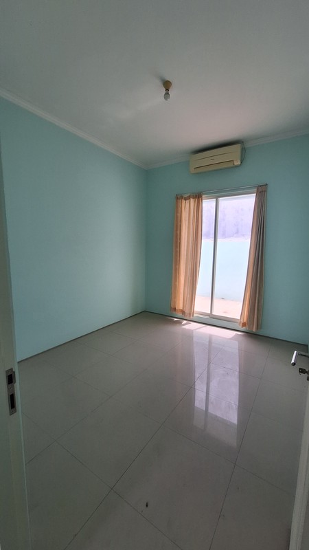 MURAH Disewakan Rumah Royal Residence Buckingham - Wiyung Surabaya Dekat Citraland, Pakuwon Mall, Dian Istana, Wisata Bukit Mas