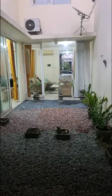Dijual Rumah Royal Residence Wiyung Surabaya Barat Dekat Citraland, Wisata Bukit Mas, Dian Istana