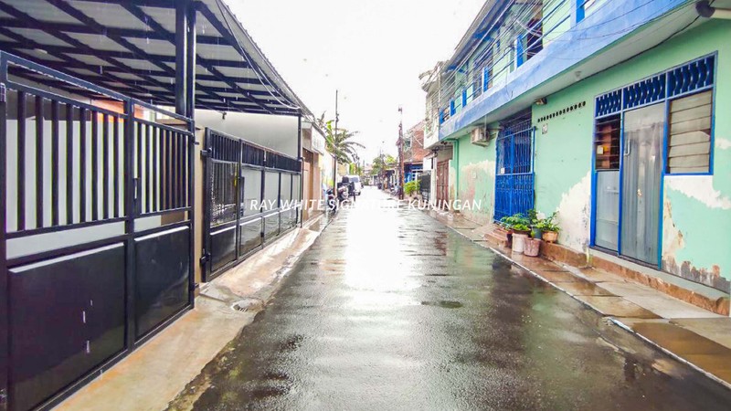 Dijual Rumah + Kost Aktif - Menteng Dalam, Jakarta Selatan