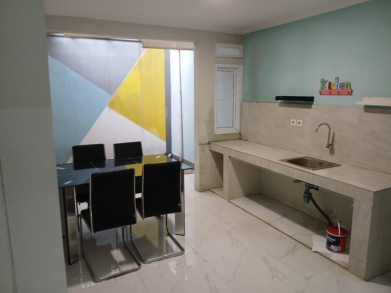 Rumah Satu Lantai Semi Furnished di Jati Sari Bekasi 