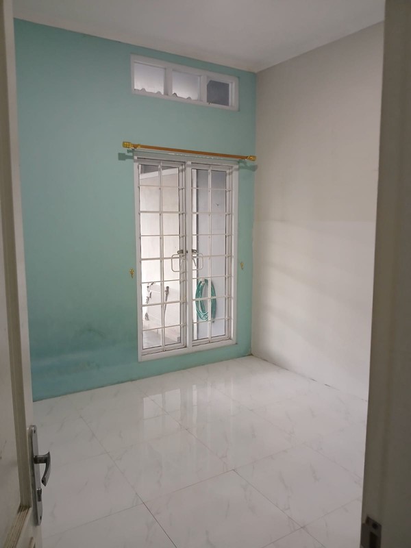 Rumah Satu Lantai Semi Furnished di Jati Sari Bekasi 