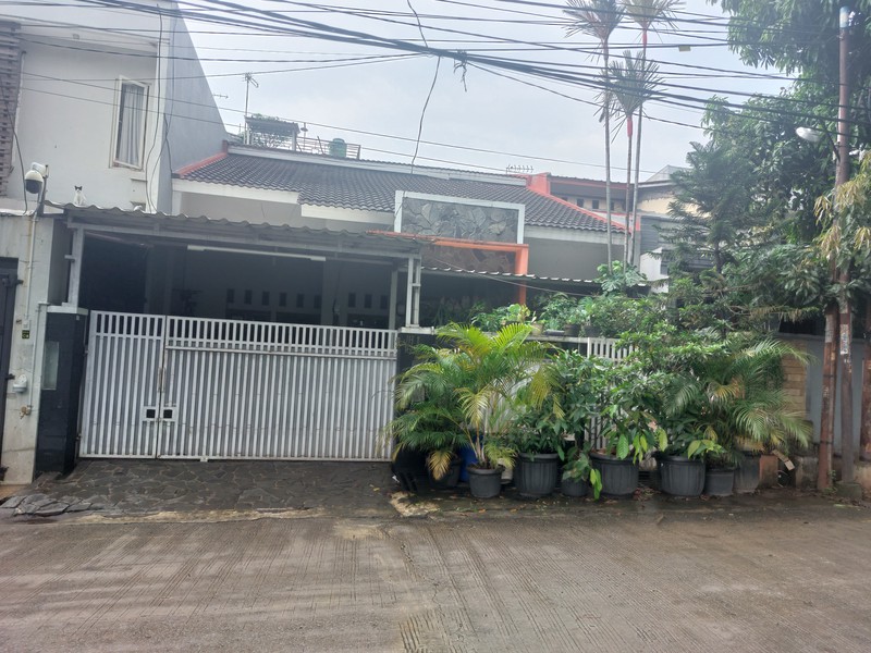 Rumah 1,5lt  boulevard Bumi Mutiara Bojong Kulur Gunung Putri Bogor