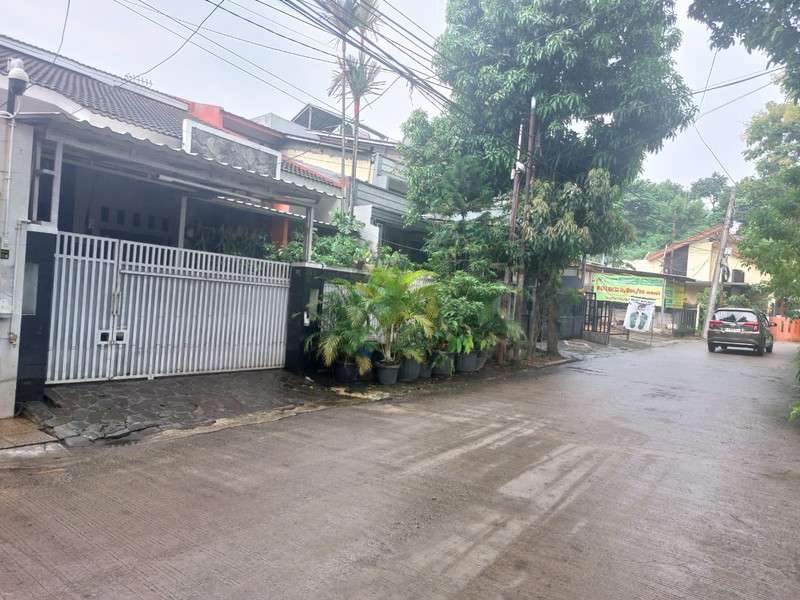 Rumah 1,5lt  boulevard Bumi Mutiara Bojong Kulur Gunung Putri Bogor
