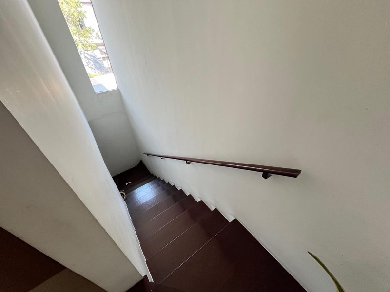 dijual Rumah Siap Huni di Graha Natura Surabaya