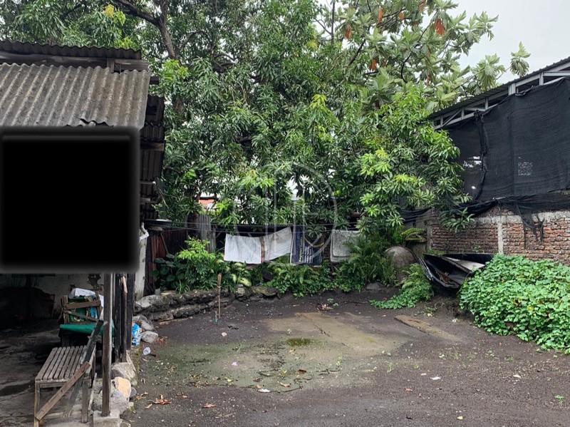 JUAL RUMAH HITUNG TANAH !! RAYA MASTRIP KEDURUS