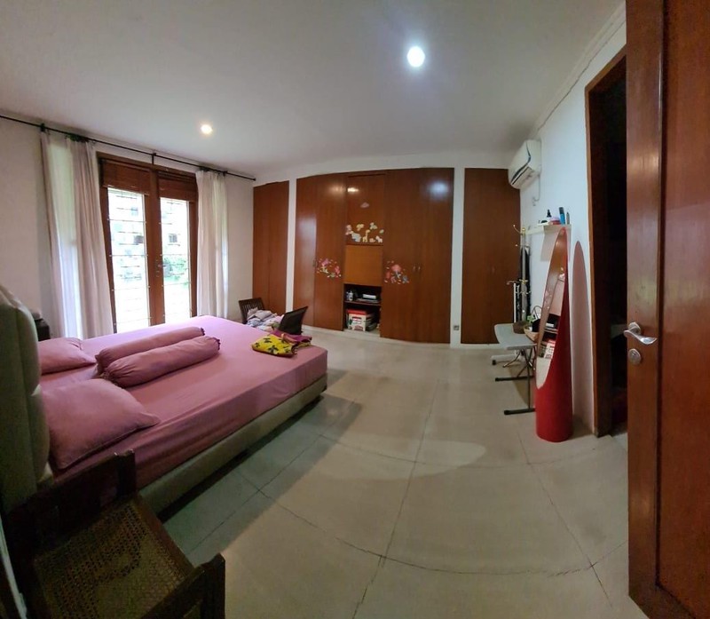 Lebak bulus adyaksa luas tanah 497 rumah cantik dalam komplek dekat tb simatupang