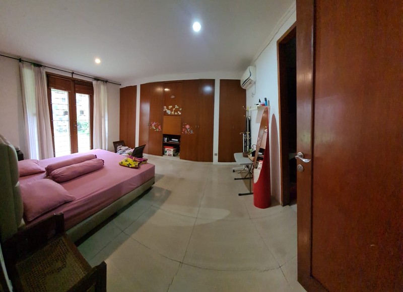 Lebak bulus adyaksa luas tanah 497 rumah cantik dalam komplek dekat tb simatupang