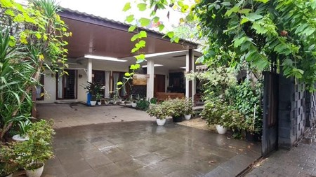 Lebak bulus adyaksa luas tanah 497 rumah cantik dalam komplek dekat tb simatupang