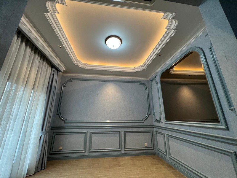 Exclusive renovated luxury house in kemang bright and elegant  