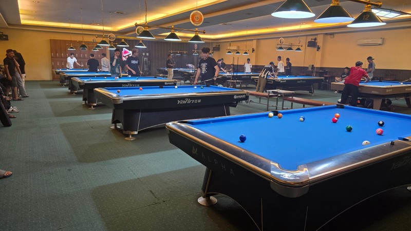 Gedung Ruang Usaha 3 Lantai Strategis di Demangan Baru Area Keramaian & Pusat Bisnis, Caturtunggal, Depok, Sleman