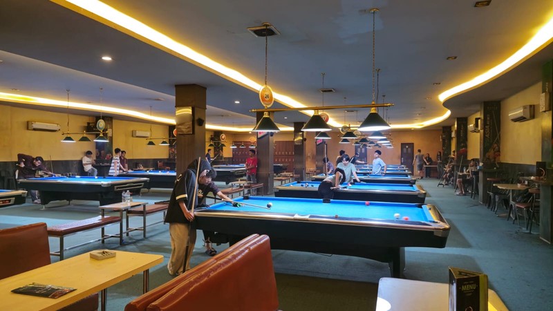 Gedung Ruang Usaha 3 Lantai Strategis di Demangan Baru Area Keramaian & Pusat Bisnis, Caturtunggal, Depok, Sleman