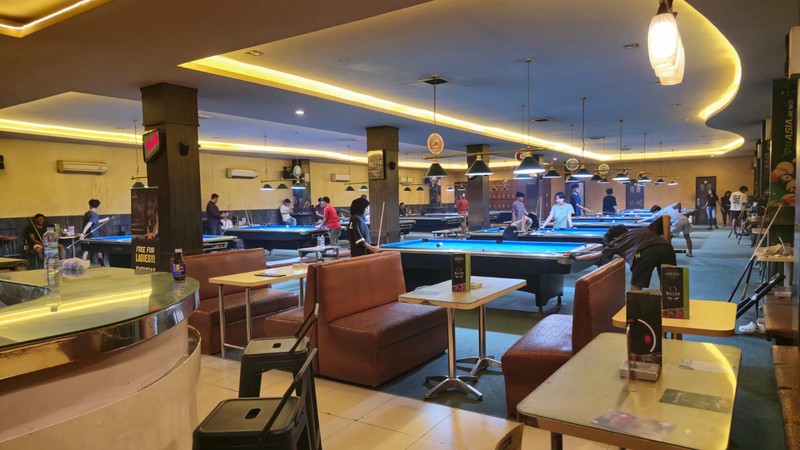 Gedung Ruang Usaha 3 Lantai Strategis di Demangan Baru Area Keramaian & Pusat Bisnis, Caturtunggal, Depok, Sleman