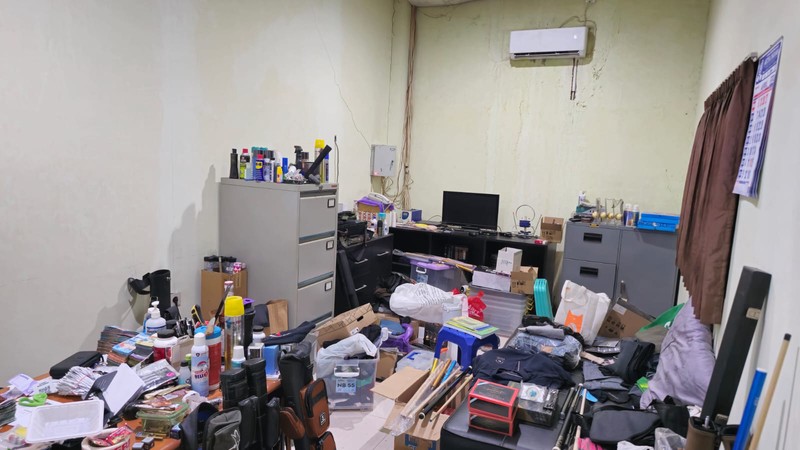 Gedung Ruang Usaha 3 Lantai Strategis di Demangan Baru Area Keramaian & Pusat Bisnis, Caturtunggal, Depok, Sleman