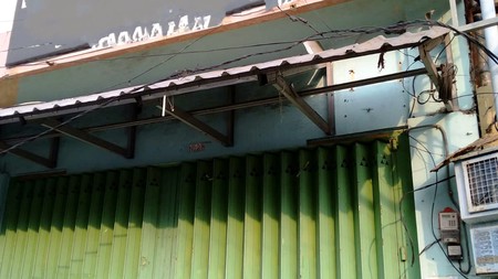 DISEWAKAN RUKO 2,5 LANTAI PUSAT BISNIS  PERDAGANGAN JALAN BALEWERTI SURABAYA