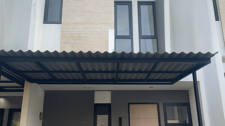 Disewakan Rumah Eksklusif Provence Suite BSD City - Lokasi Premium