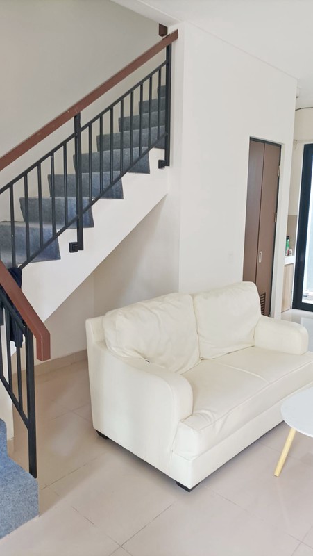 Disewakan Rumah Eksklusif Provence Suite BSD City - Lokasi Premium