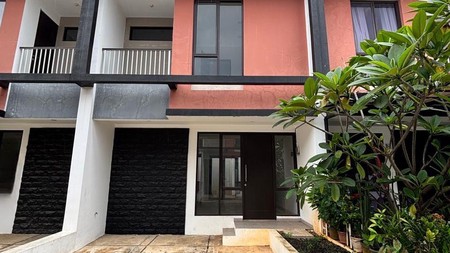 Rumah Brand New, 2 Lantai, dalam Cluster keamanan 24 Jam 