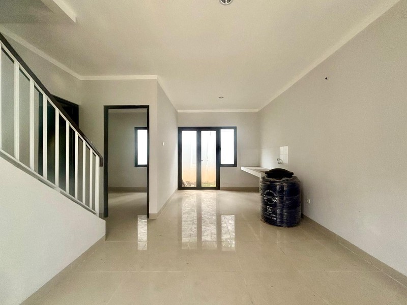 Rumah Brand New, 2 Lantai, dalam Cluster keamanan 24 Jam 