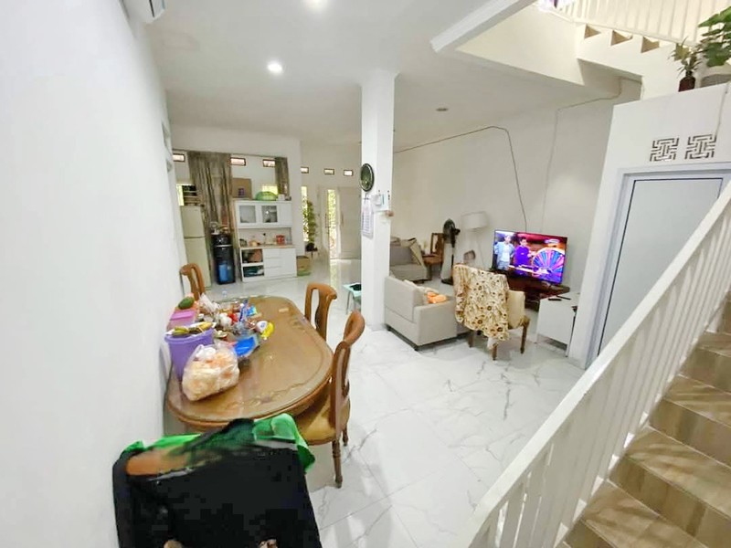 Rumah di Cluster Celesta Graha Raya Bintaro - Hunian Nyaman Lokasi Strategis