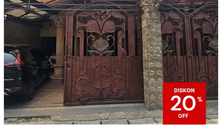 Dijual Rumah Pusat Kota di Simo Gunung Barat Surabaya