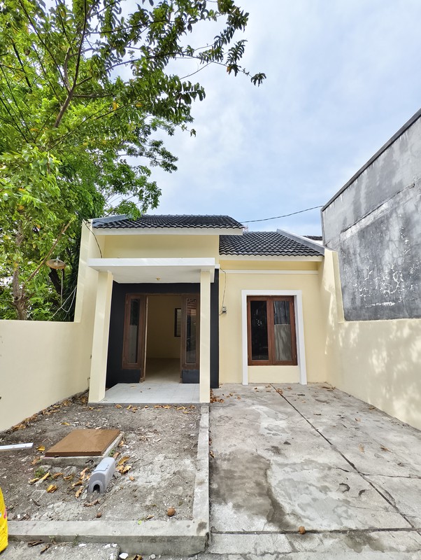 Rumah Siap Huni 1 Lantai Hadap Selatan di Bulak, Surabaya Utara