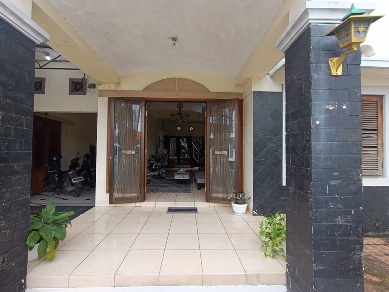 Dijual Rumah Minimalis 2 Lantai Lokasi Premium & Strategis di Caturtunggal, Depok, Sleman