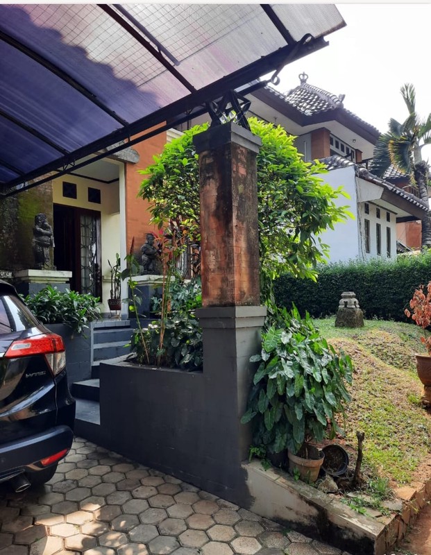 Rumah Siap Huni dengan Hunian Nyaman dan Asri di Ciputat